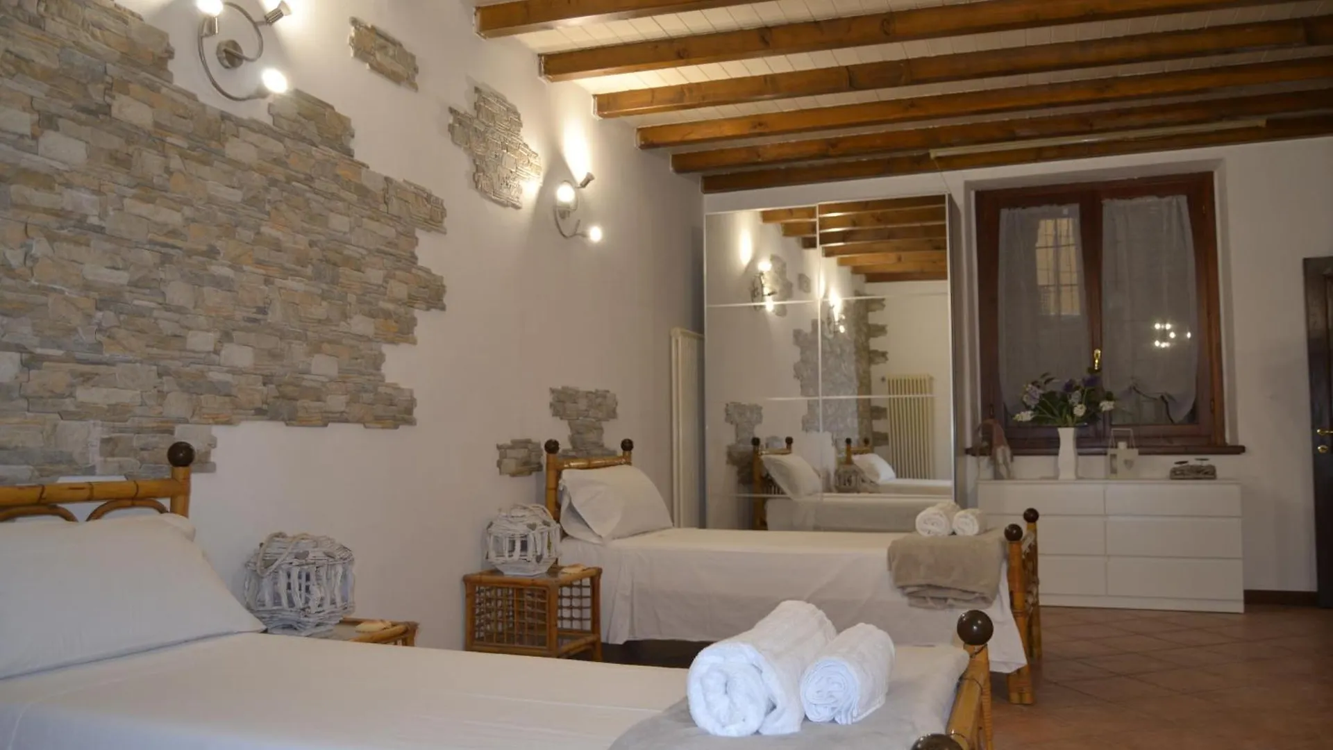 Argegno Vintage - Appartamento In Centro! 0*,  إيطاليا